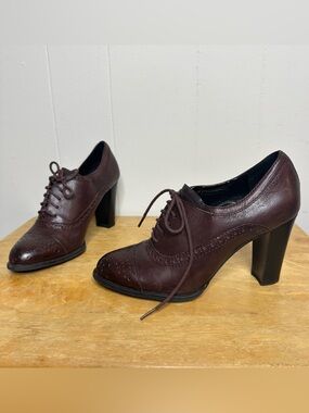 Franco Sarto Women's Burgundy Brown Leather Oxford Style “Bridget” Pumps Size 6